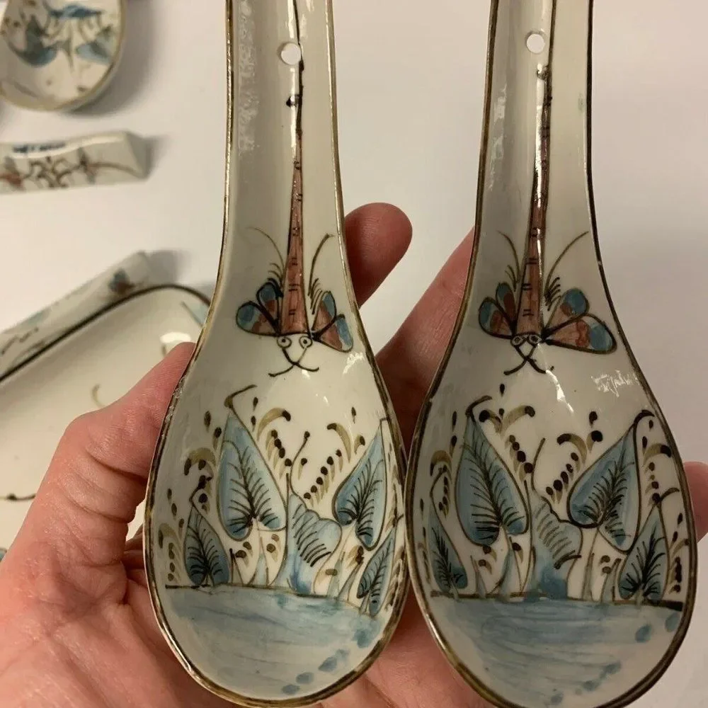 Vintage Set Asian Spoon Chop Stick Rest